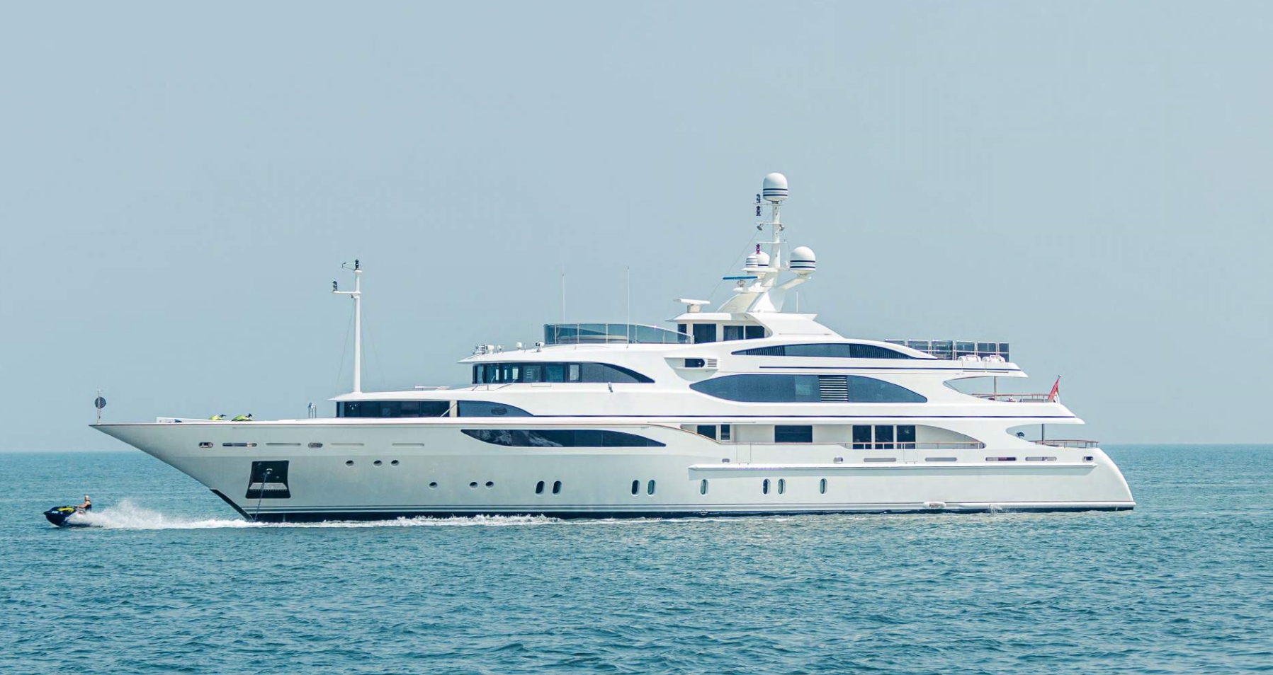 LUCIEN 131 FT Yacht