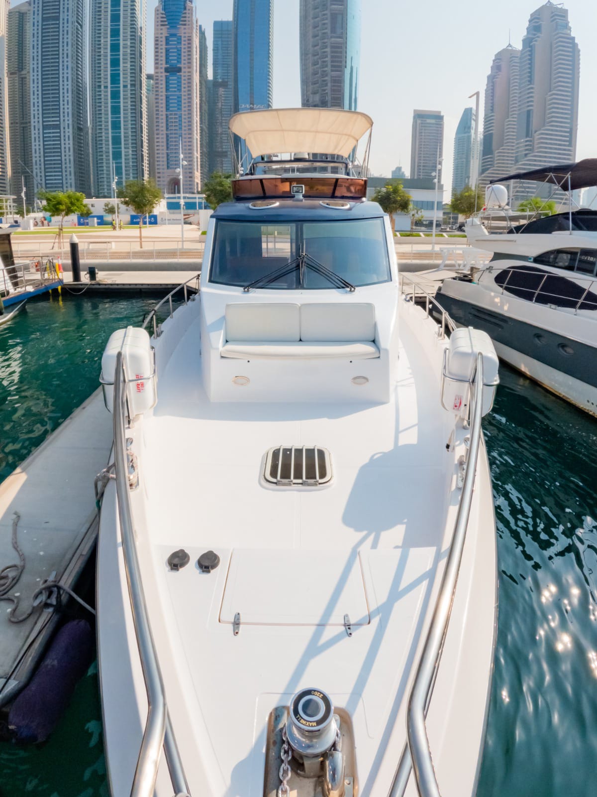 Yacht 1
