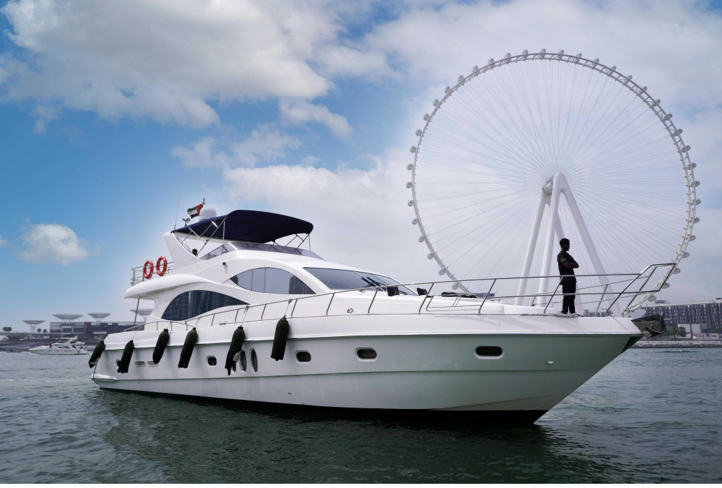 Yacht 1